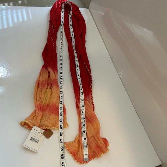 Free People Scarf (NWT) - Picture 5 of 6